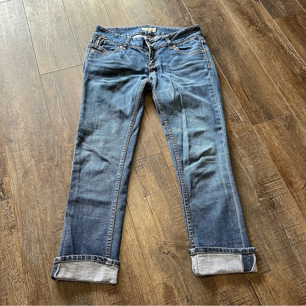 Paris Blues Mid Rise Size 7 Medium Wash Blue Jeans Stretch Womens